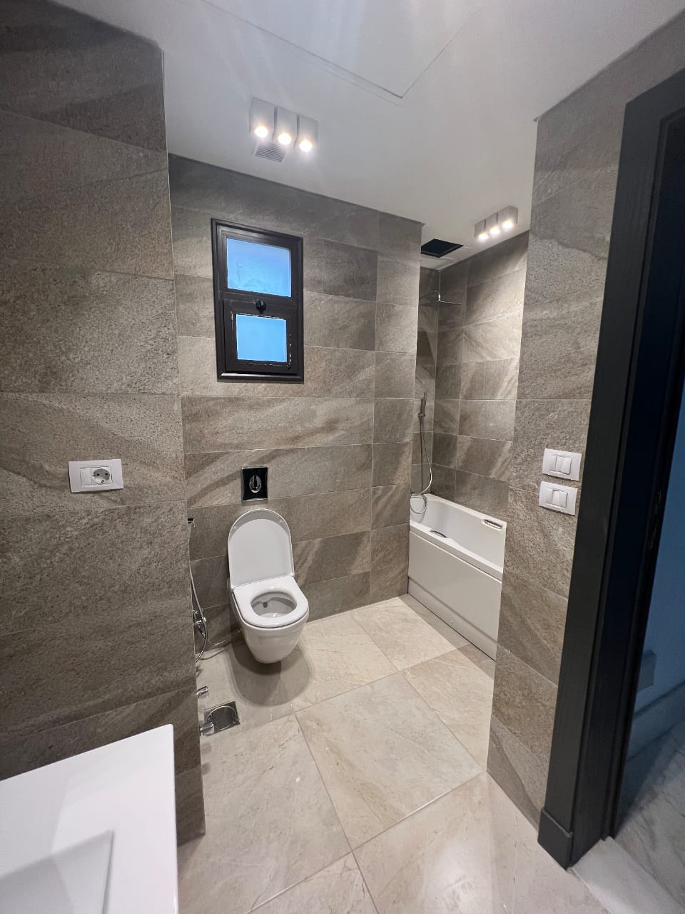 صورة مصغرة 7