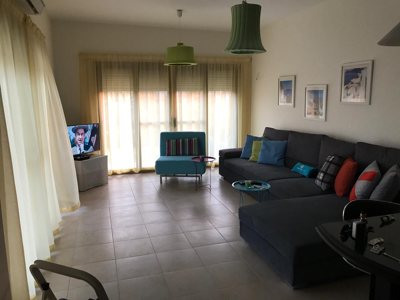 شاليه للبيع متشطب بموقع مميز جداً في ليتل فينيس