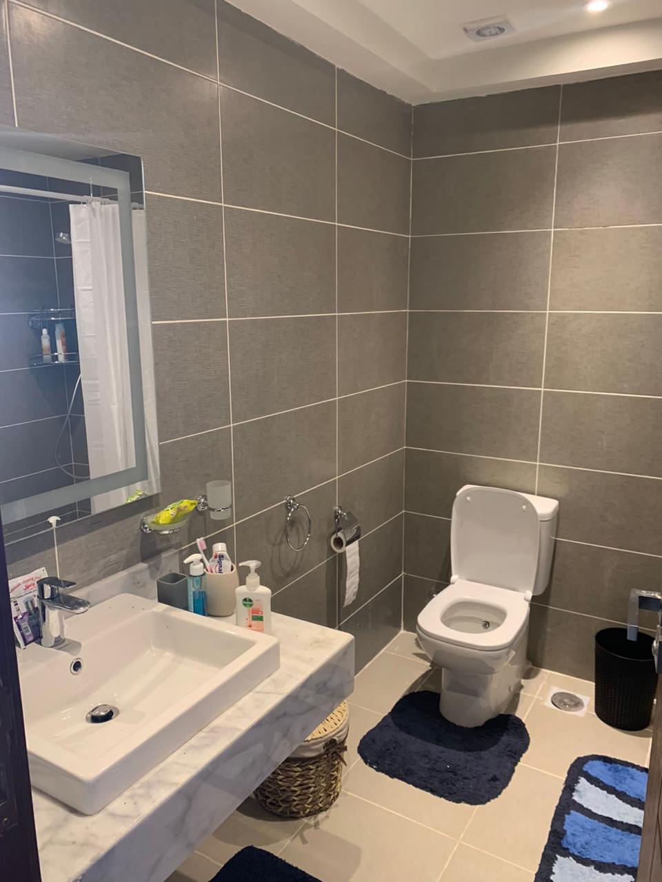 شاليه للبيع في أزهى العين السخنة - أكامار