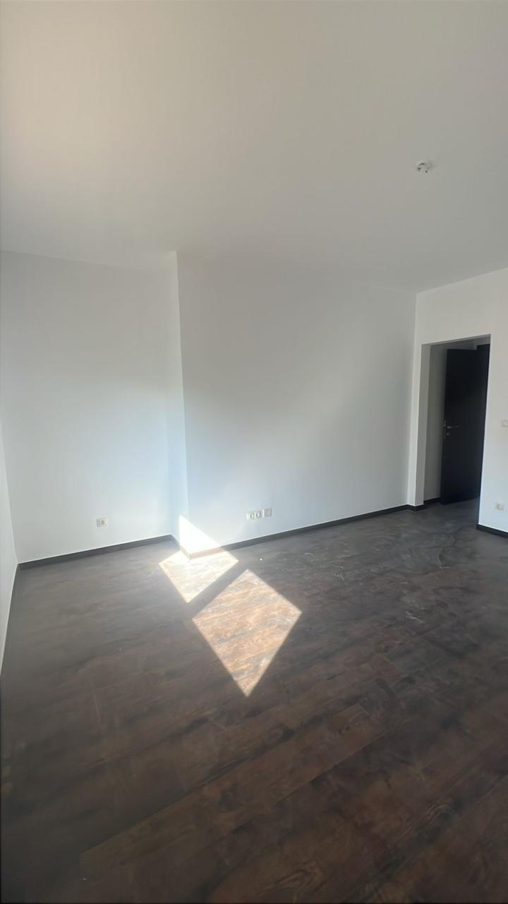 توين هاوس للإيجار في كمبوند ميفيدا التجمغ الخامس