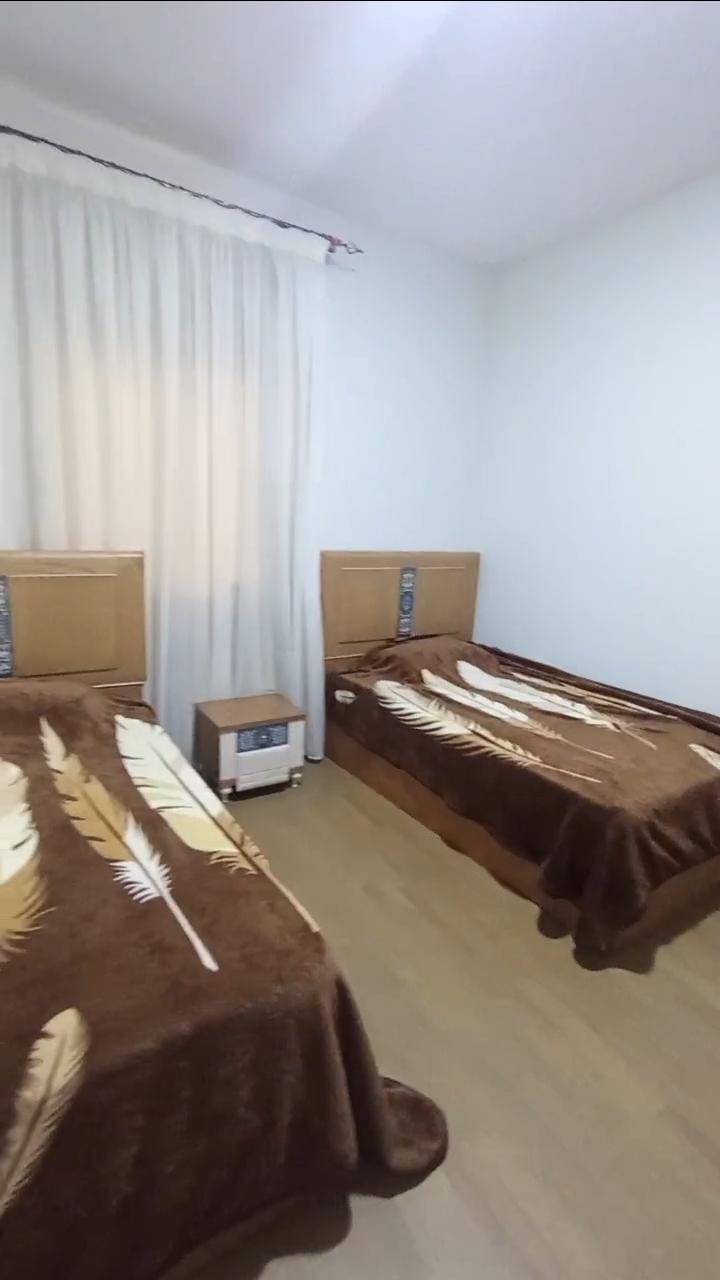 شقة 4غرف للايجار المفروش في كمبوند ميفيدا