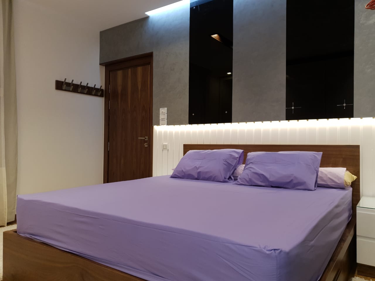 ستوديو للايجار المفروش مودرن في كمبوند هايد بارك