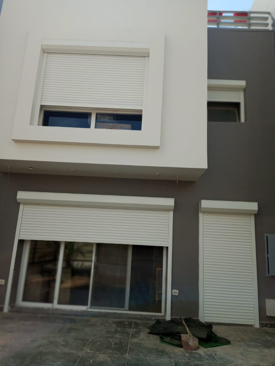 تاون هاوس الترا سوبر لوكس للإيجار في هايد بارك .