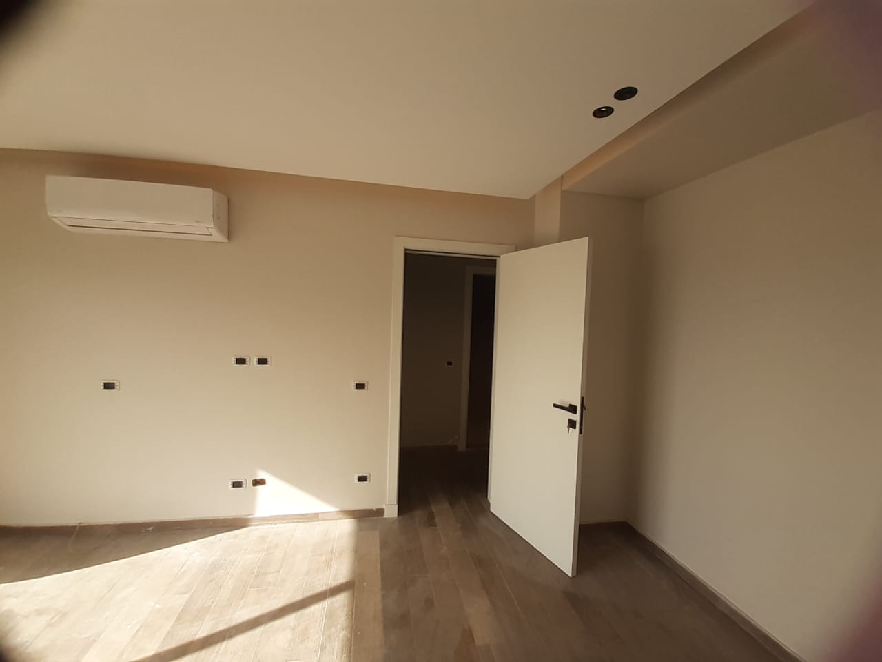 صورة مصغرة 8