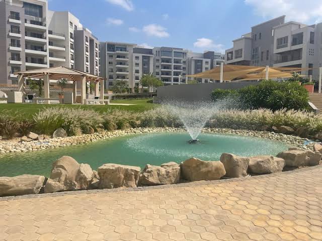 شقة مفروشه للإيجار في كايرو فستيفال سيتي