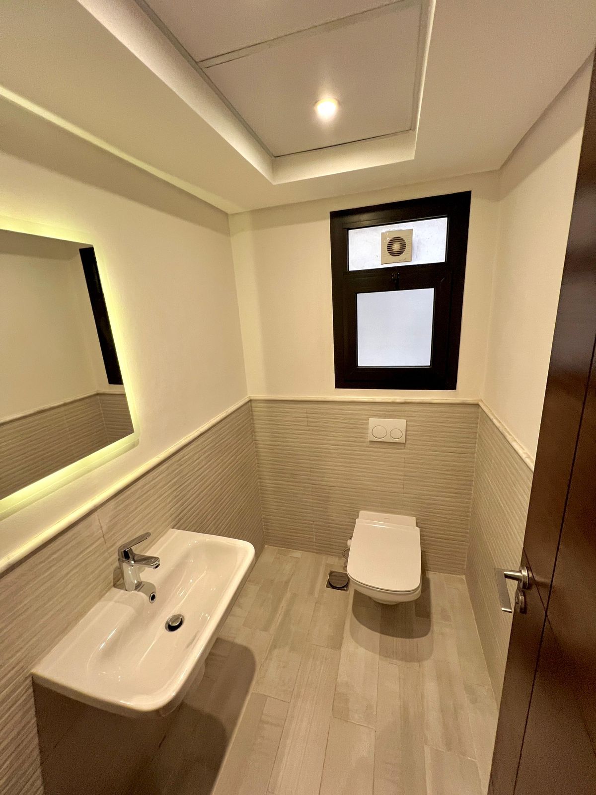 شقة 3غرف للإيجار المفروش مودرن في CFC