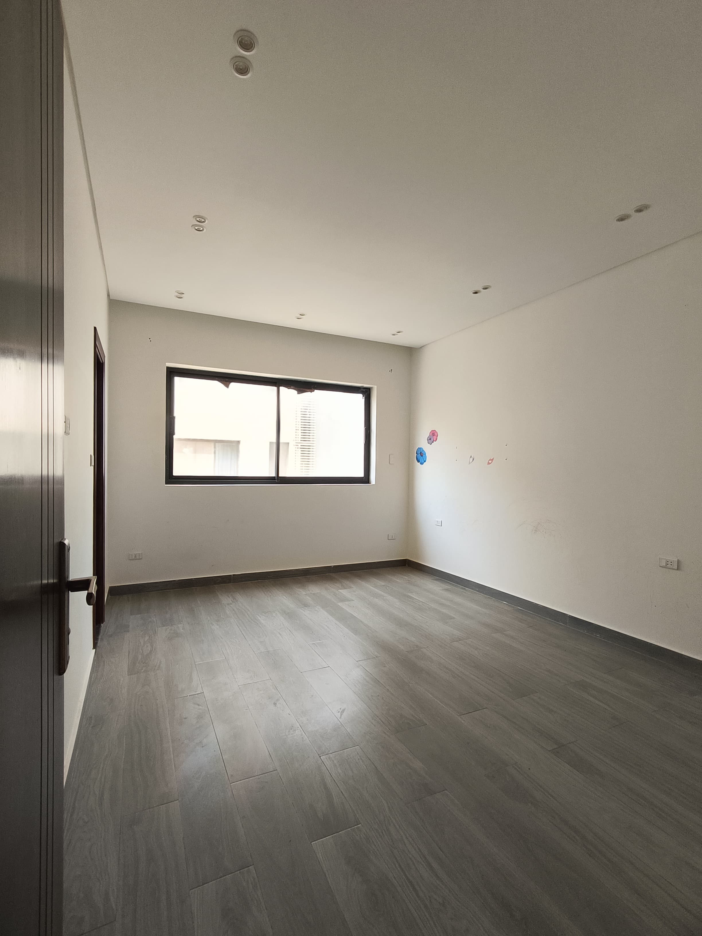 صورة مصغرة 10