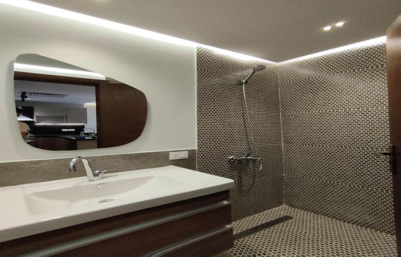 صورة مصغرة 12