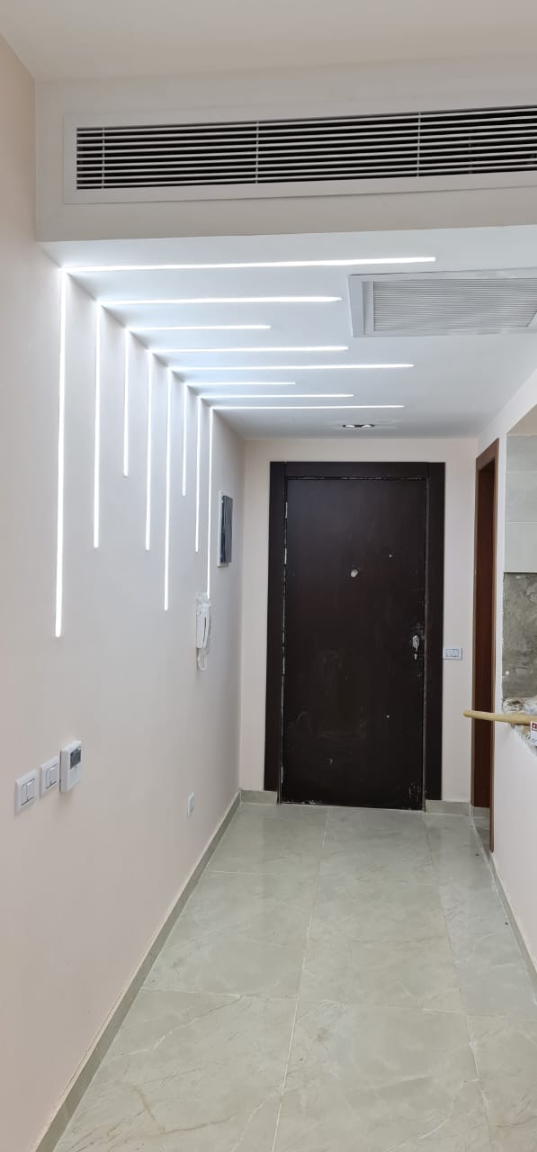 شقة سوبر لوكس للإيجار في ليك فيو ريزيدنس