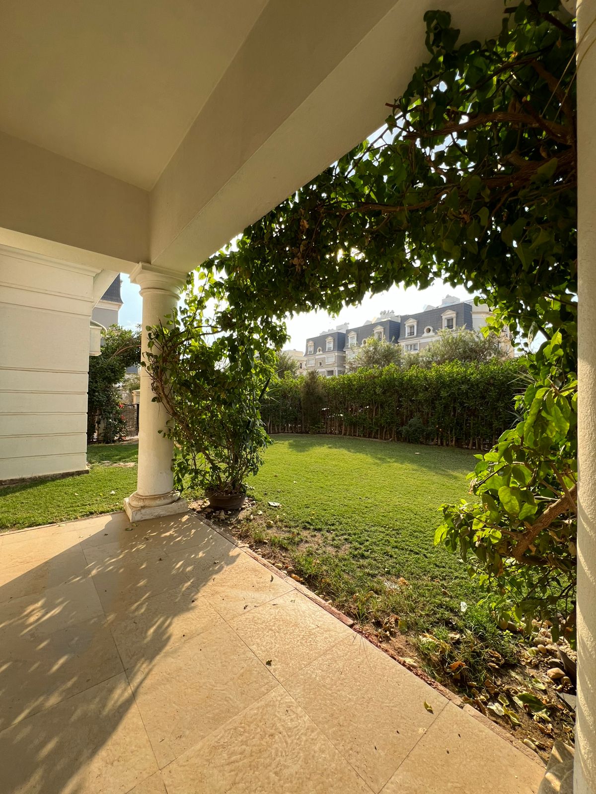 شقة نصف مفروشة للإيجار في ماونتن فيو هايد بارك