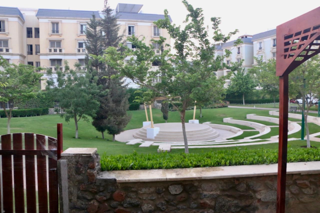 اي فيلا جاردن للإيجار (مطبخ+تكييفات) في ماونتن فيو