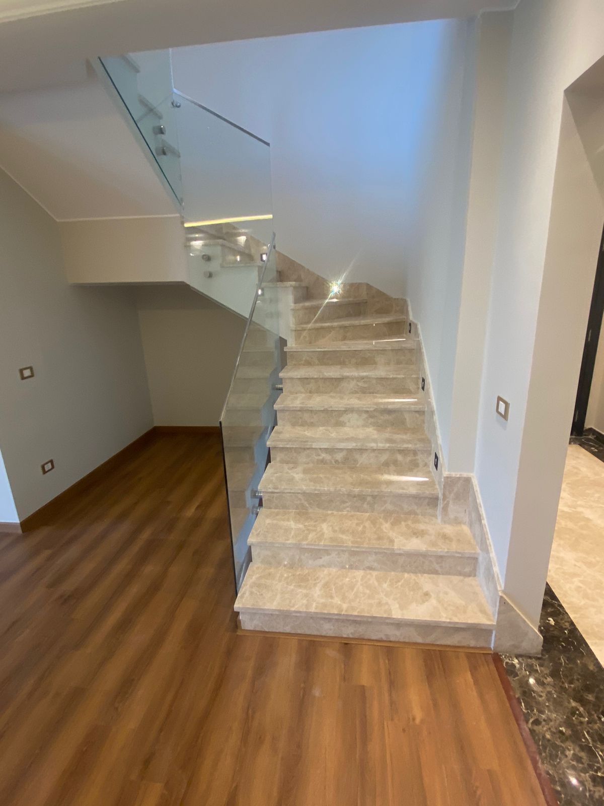 صورة مصغرة 10