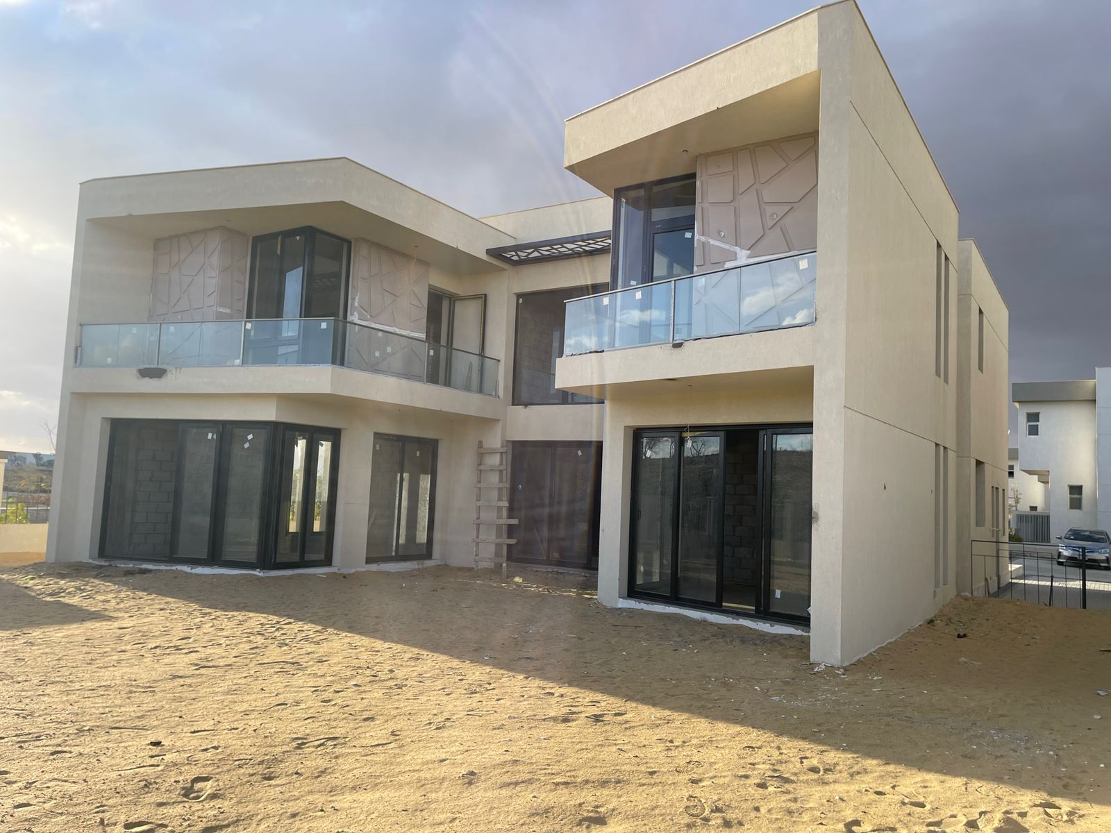 فيلا مستقلة للبيع فى بادية بالم هيلز - جاهزة للاستلام