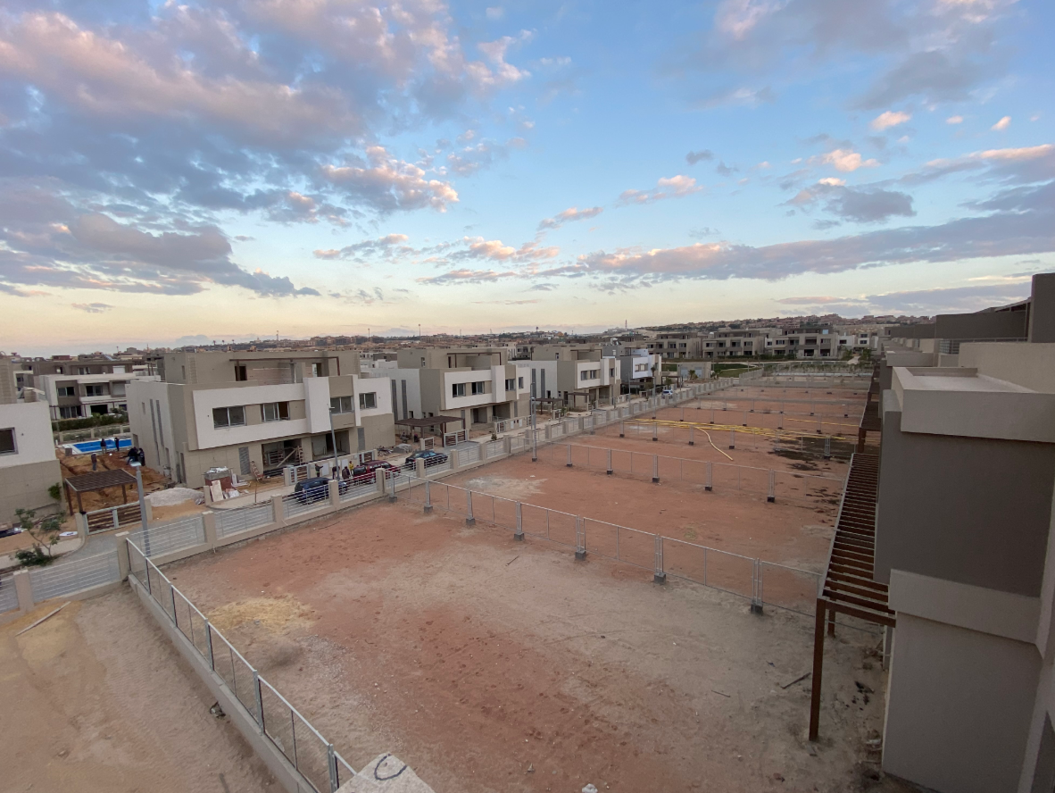 تاون هاوس للبيع في بالم فالي 275 م