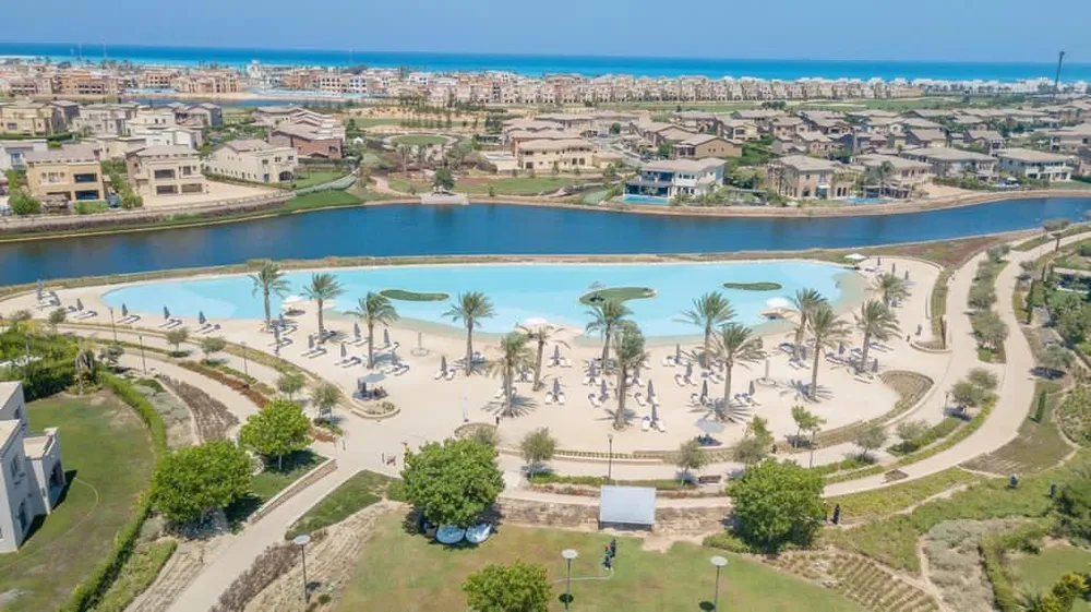 شاليه مفروش للبيع في مراسي