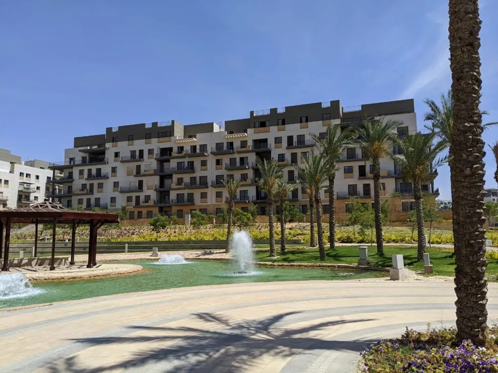 شقة للبيع في كمبوند إيست تاون – سوديك | القاهرة الجديدة