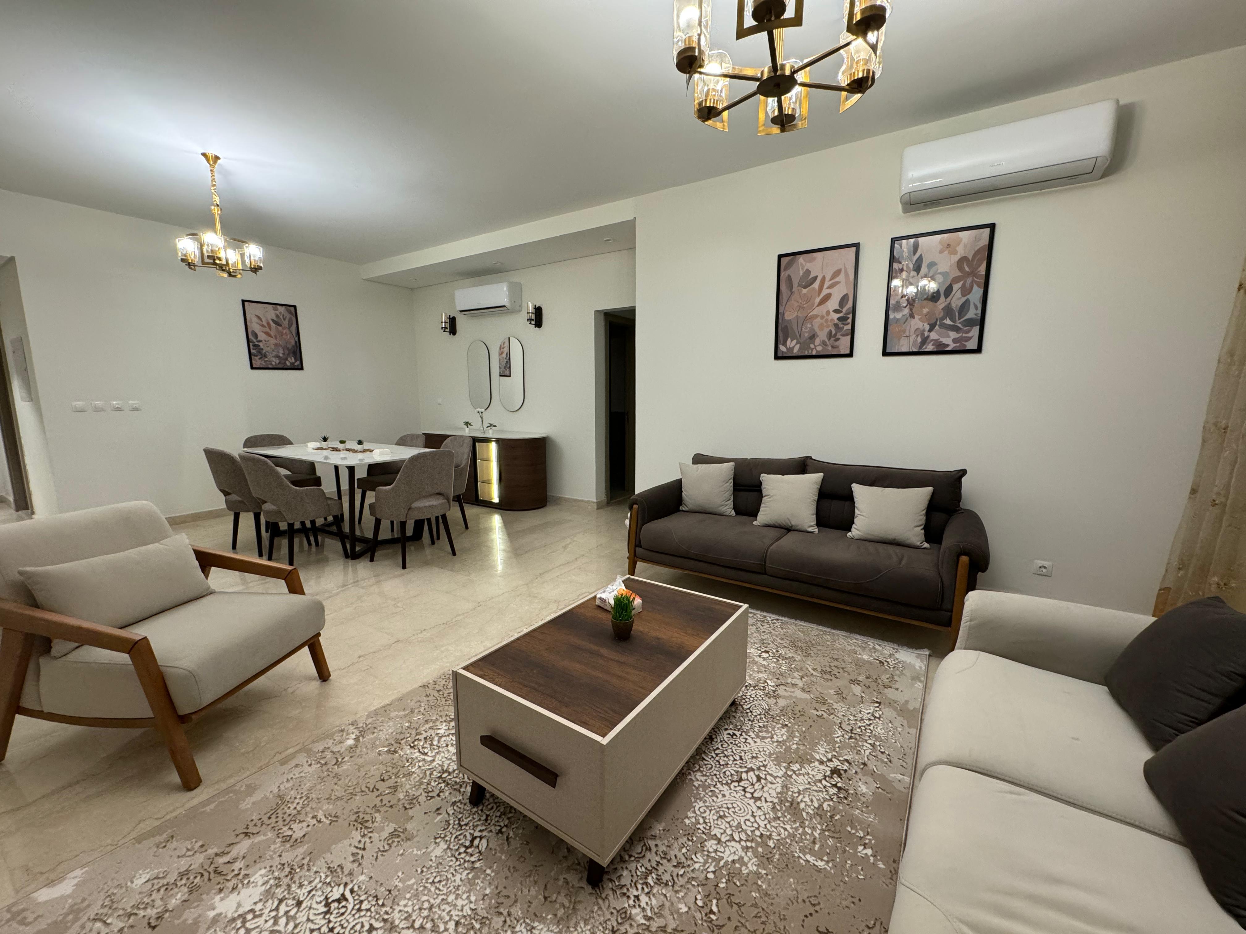 شقة 3غرف للايجار المفروش في ميفيدا