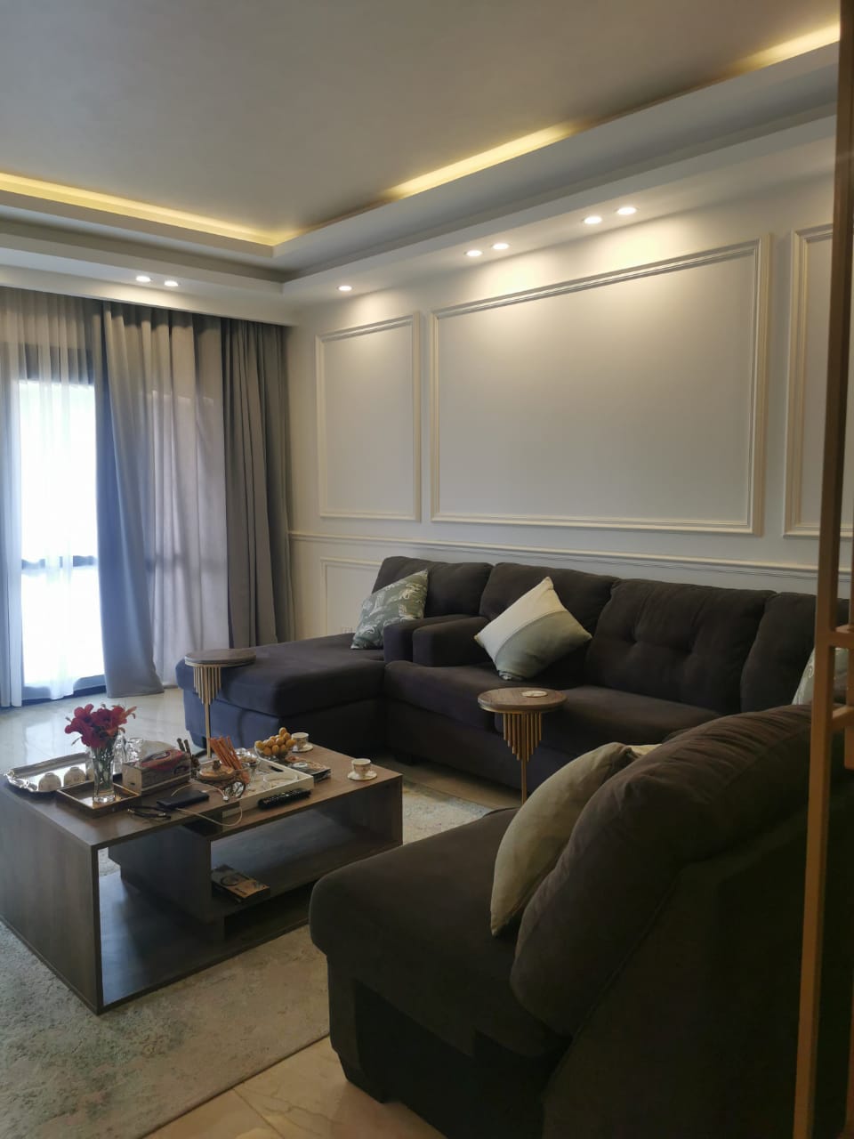 شقة 3غرف مفروش للايجار في كمبوند ايستاون