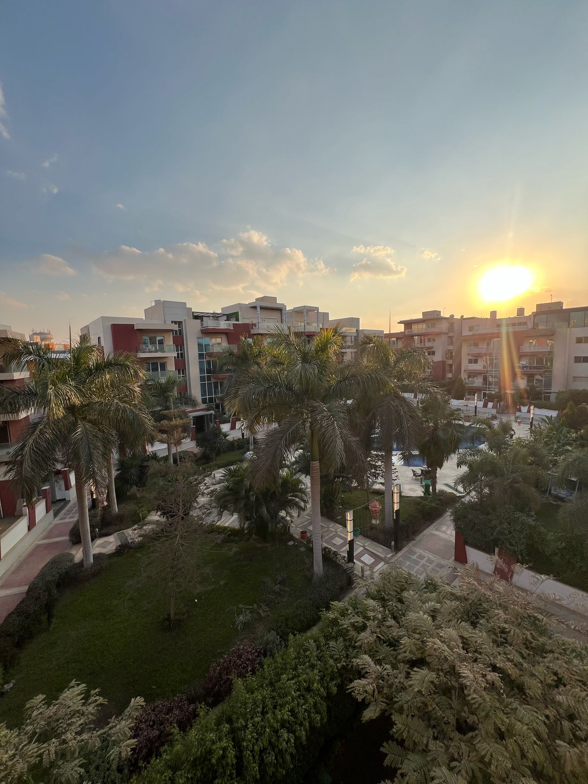 شقة 3غرف للايجار المفروش بسعر مميز في سمارت لايف