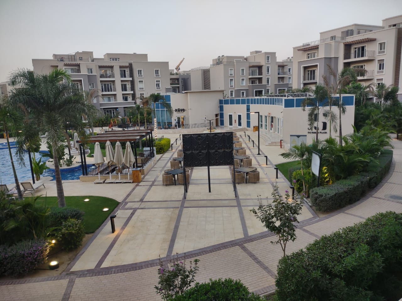 شقة للبيع في أكتوبر بلازا فيو على البوول والنادى