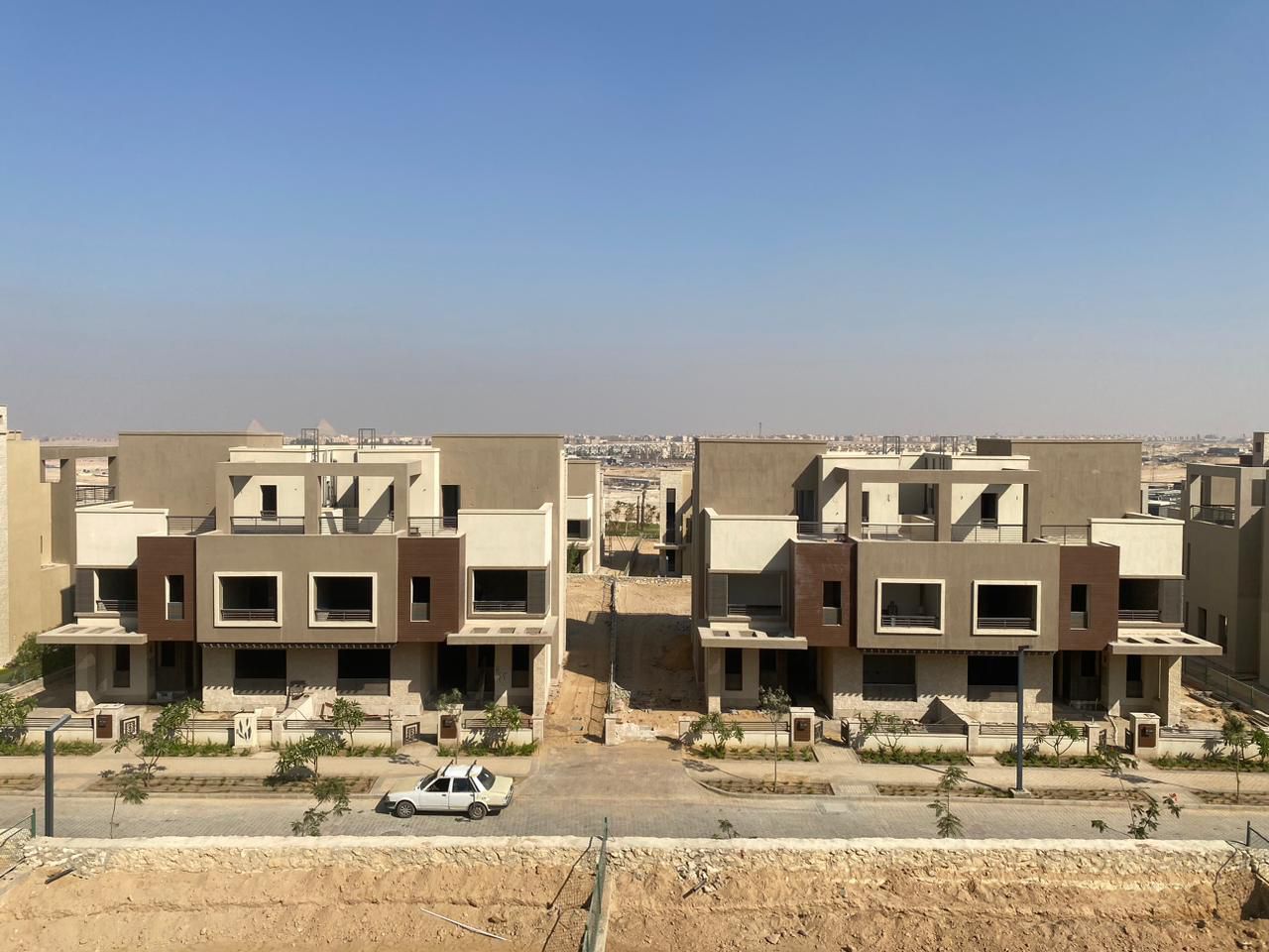 فيلا 3 غرف للبيع في نيو جيزة | 305 م² | نصف تشطيب | جاهزة للتسليم