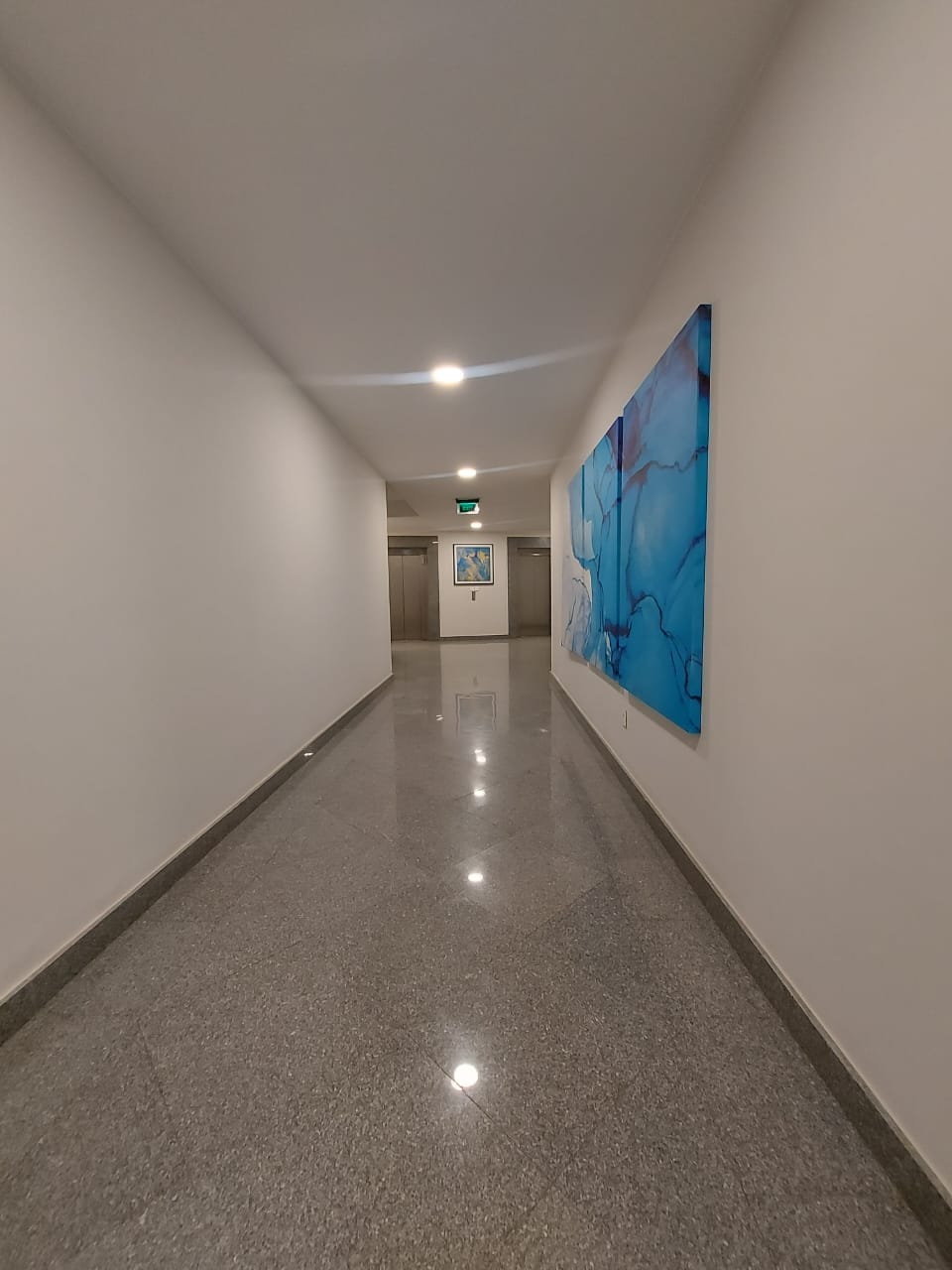 شقة للإيجار بالمطبخ ومكيفات وأجهزة منزلية في cfc