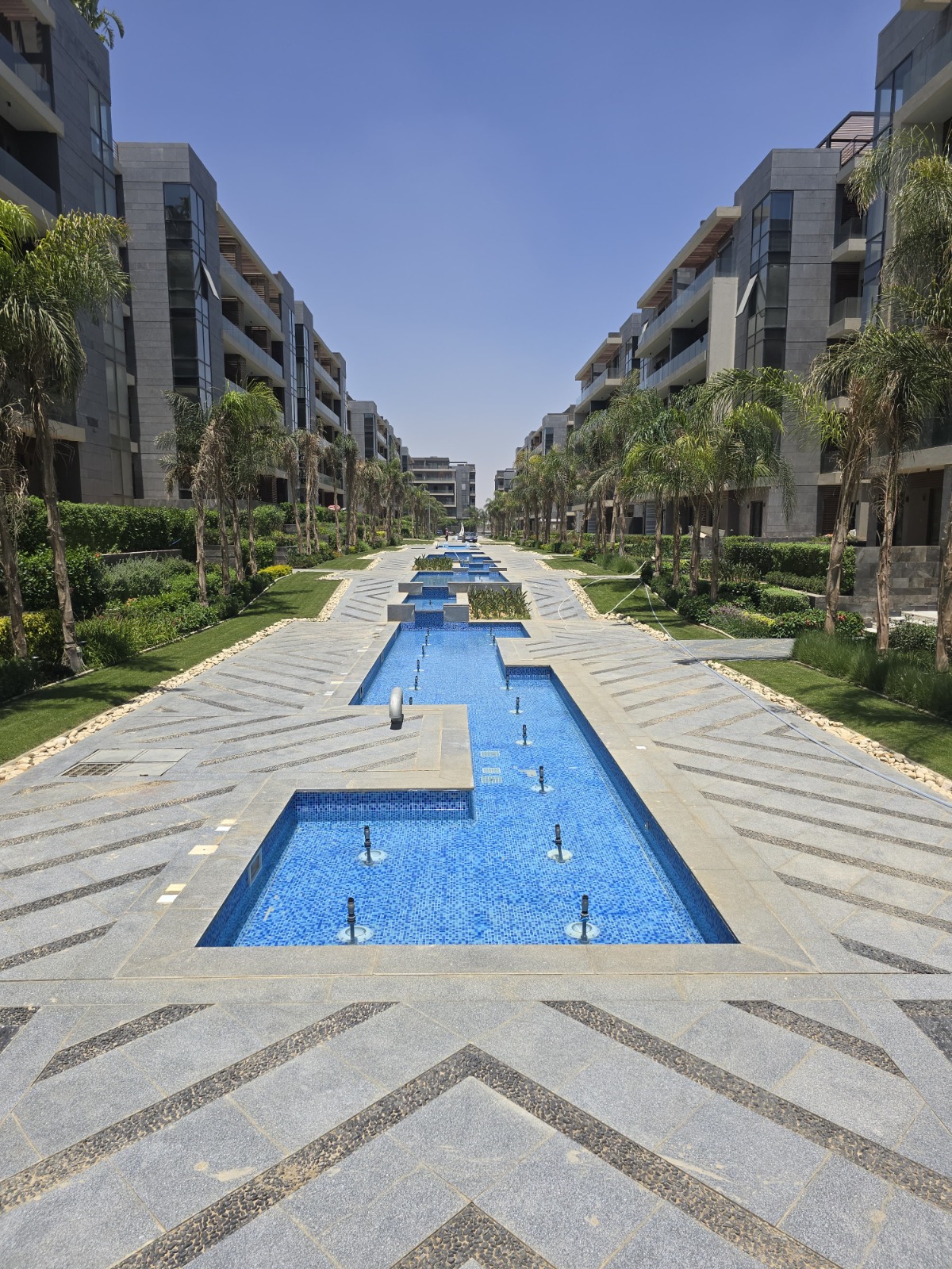 تاون هاوس  للبيع في ليان جولدن سكوير – القاهرة الجديدة