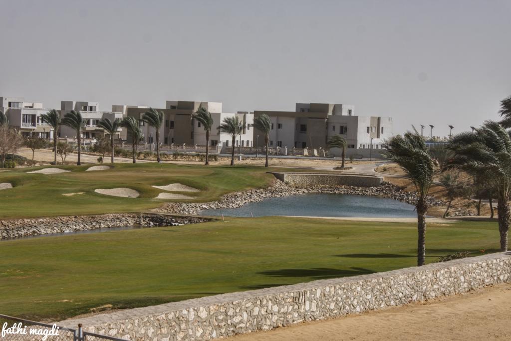 تاون هاوس للبيع  فى جولف فيوز - صف ثاني على الجولف