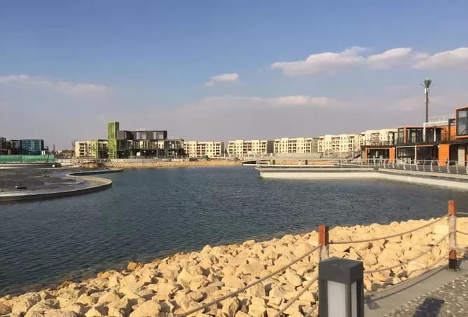 استوديو أرضي للبيع في ميفيدا بوليفارد –95 متر