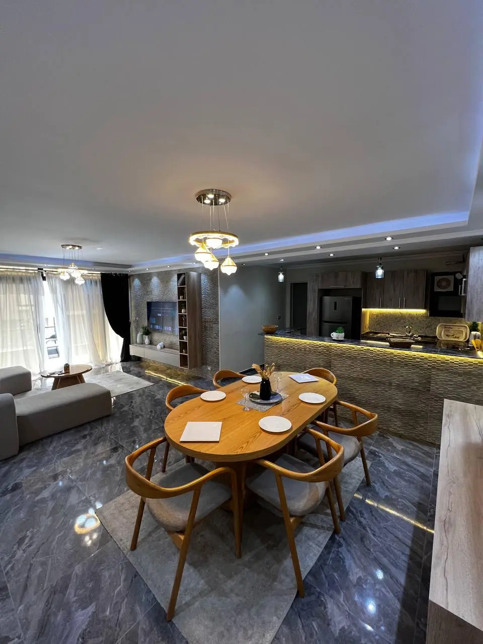 Luxury furnished apartment for rent in Azad 150sqm