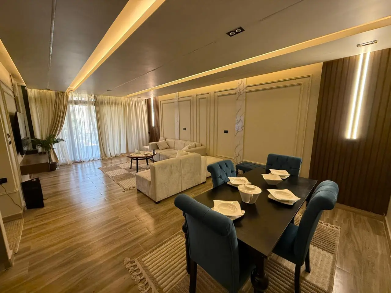 Luxury furnished apartment for rent in Azad
