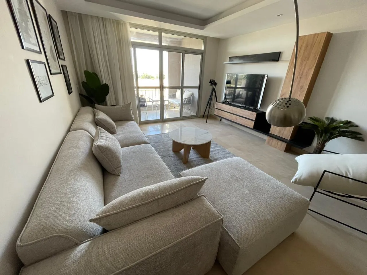 152 sqm Apartment for Monthly Rent in كايرو فستيفال سيتي New Cairo | 2 Beds | Best Deal