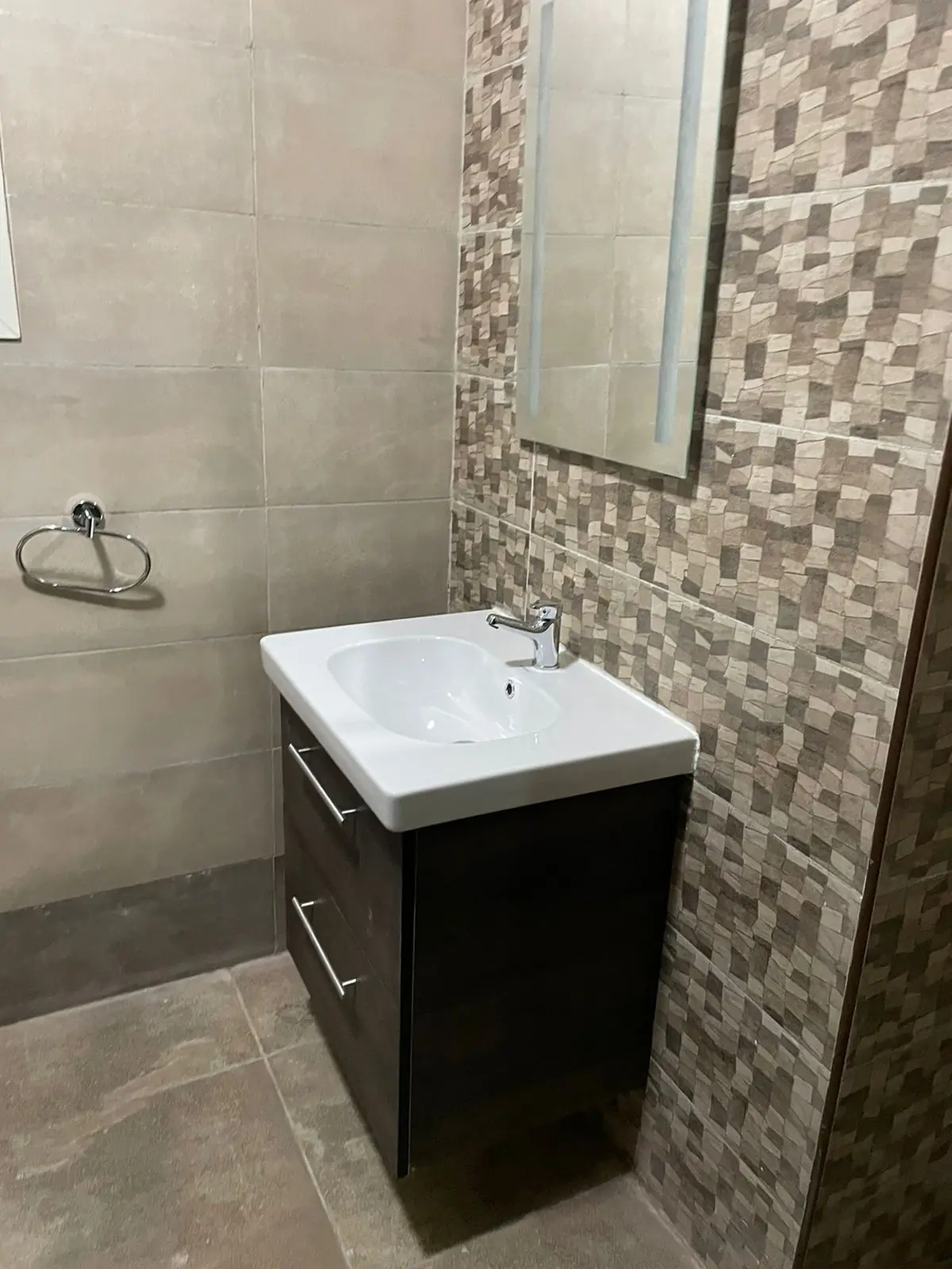Stand Alone Villa for rent In CFC wz Kitchen-AC's