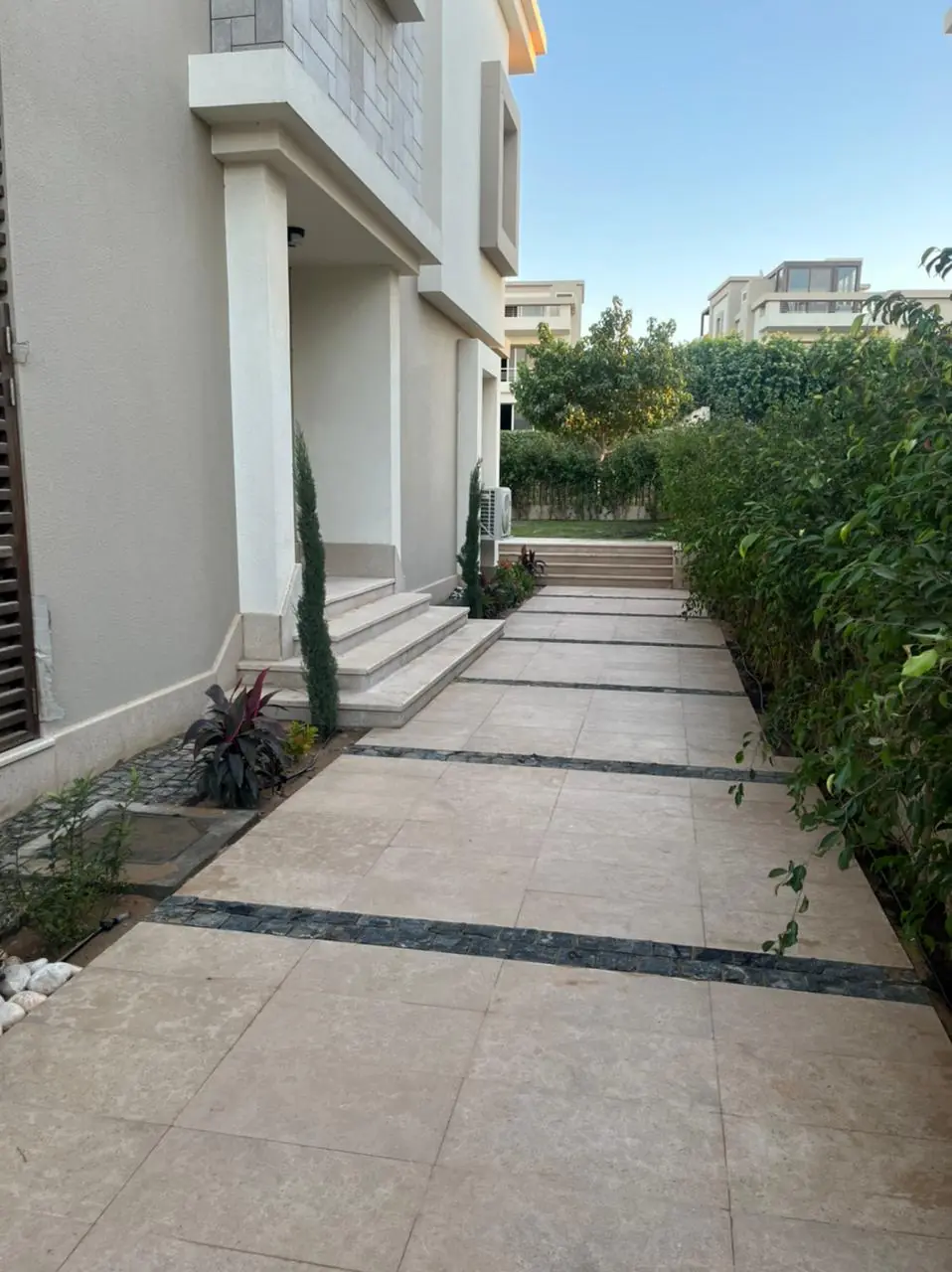 Stand Alone Villa for rent In CFC wz Kitchen-AC's