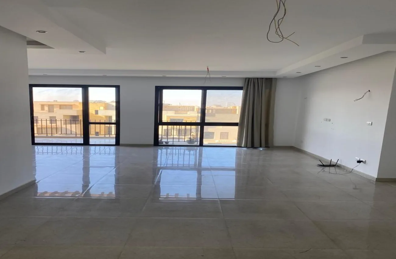 Apartment 3Br (Kitchen &Ac’s) For Rent Eastown