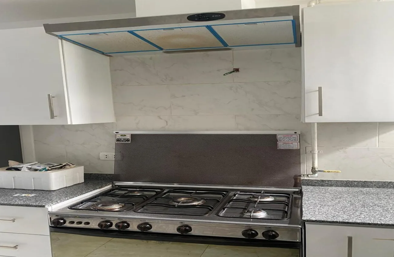 Apartment 3Br (Kitchen &amp;Ac’s) For Rent Eastown