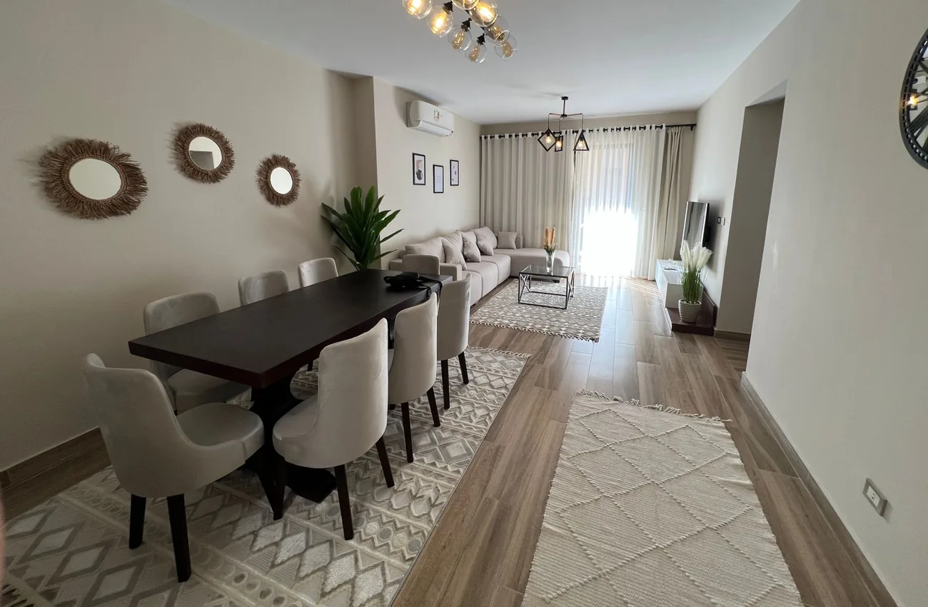 Furnished Apartment 2BR For Rent in Eastown