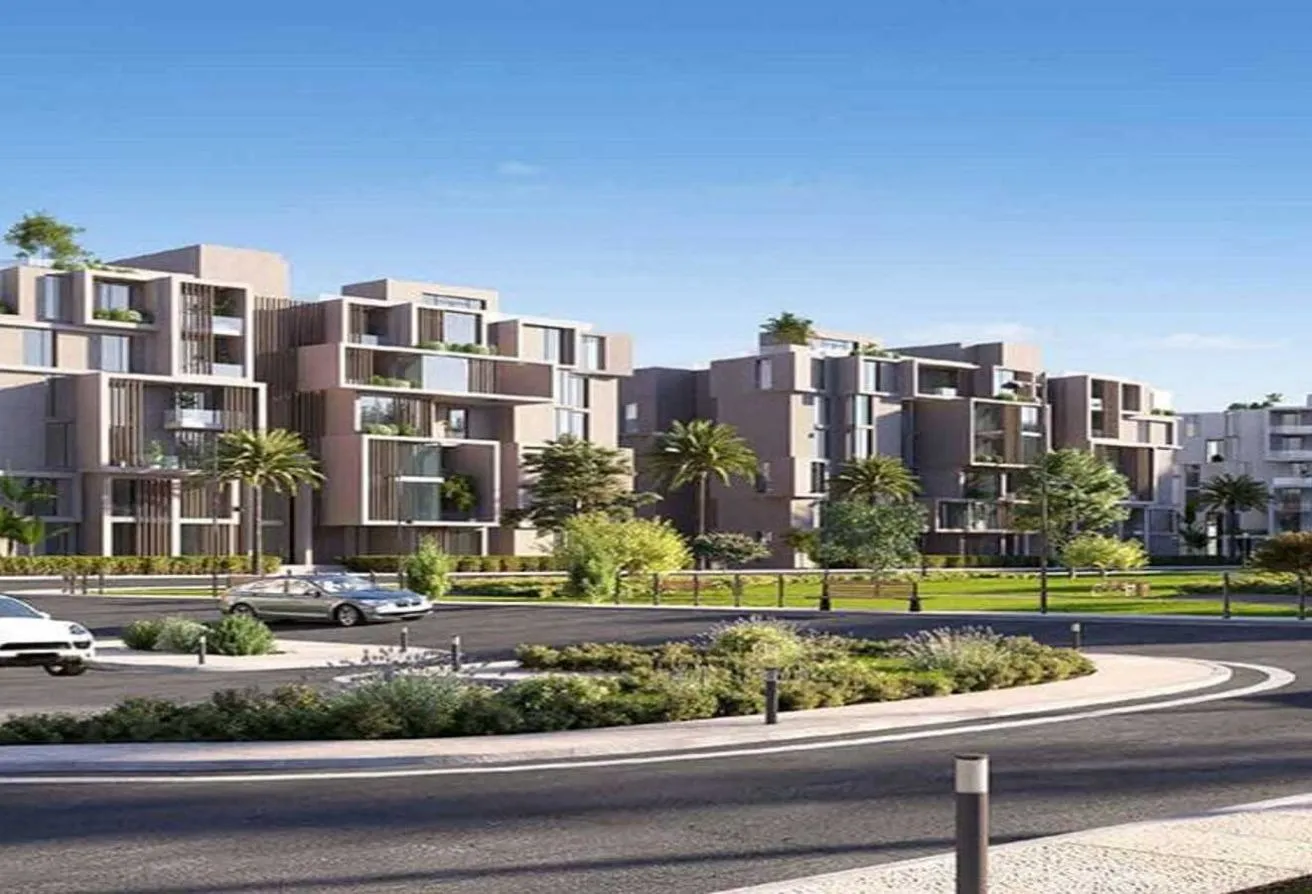 Apartment with garden for sale in Eastown New Cairo