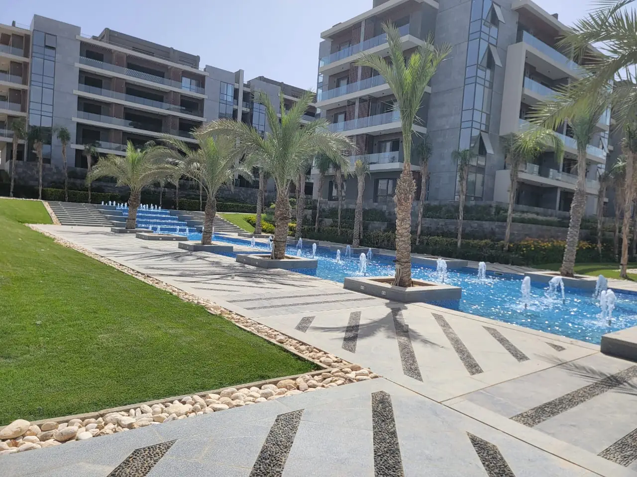 164 sqm Apartment for Monthly Rent in الباتيو أورو New Cairo | 3 Beds | Excellent Investment