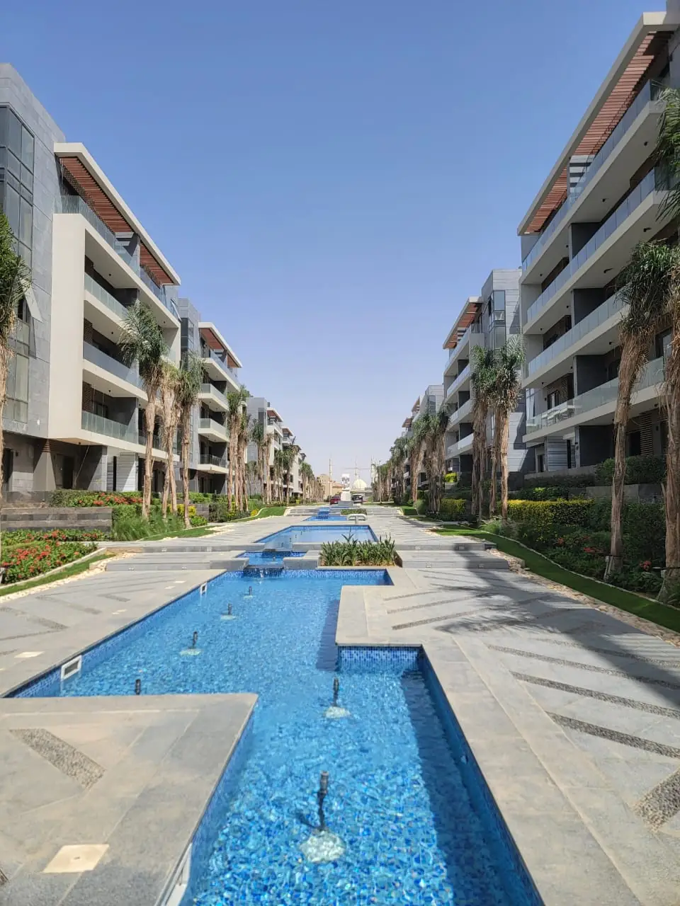 164 sqm Apartment for Monthly Rent in الباتيو أورو New Cairo | 3 Beds | Premium Finish