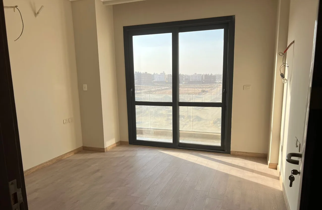 168 sqm Apartment for Monthly Rent in الباتيو أورو New Cairo | 3 Beds | Premium Compound