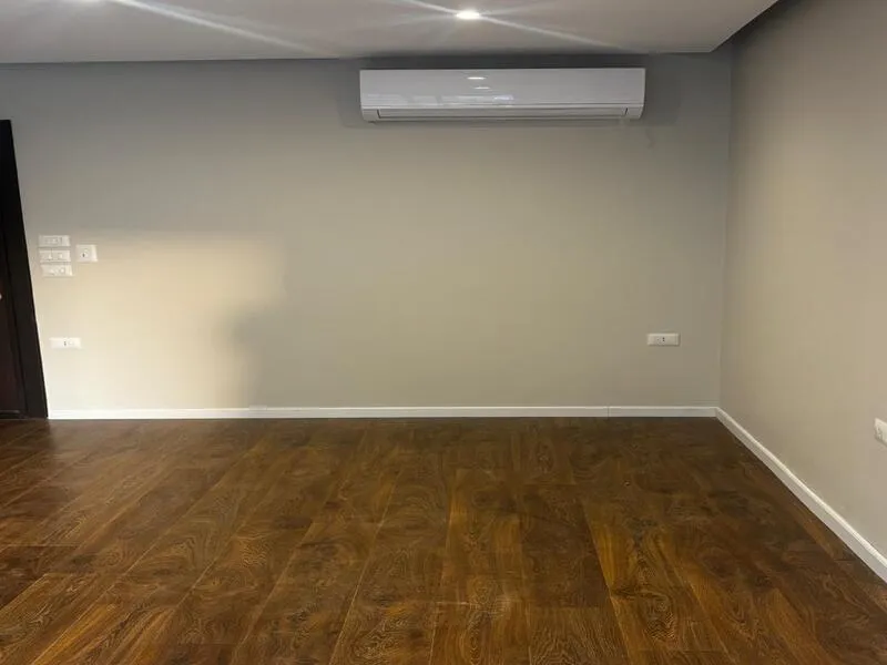 First use Apartment for rent Galleria moon valley