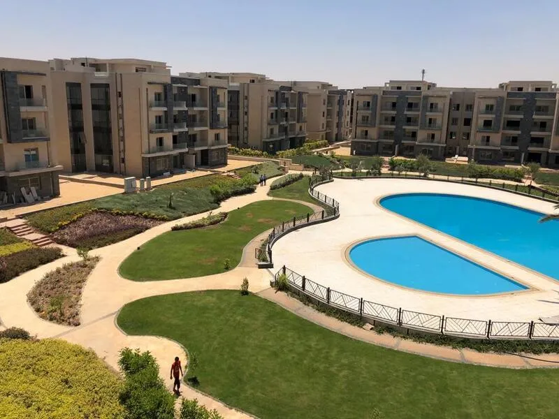 First use semi furnished apartment for rent in Galleria
