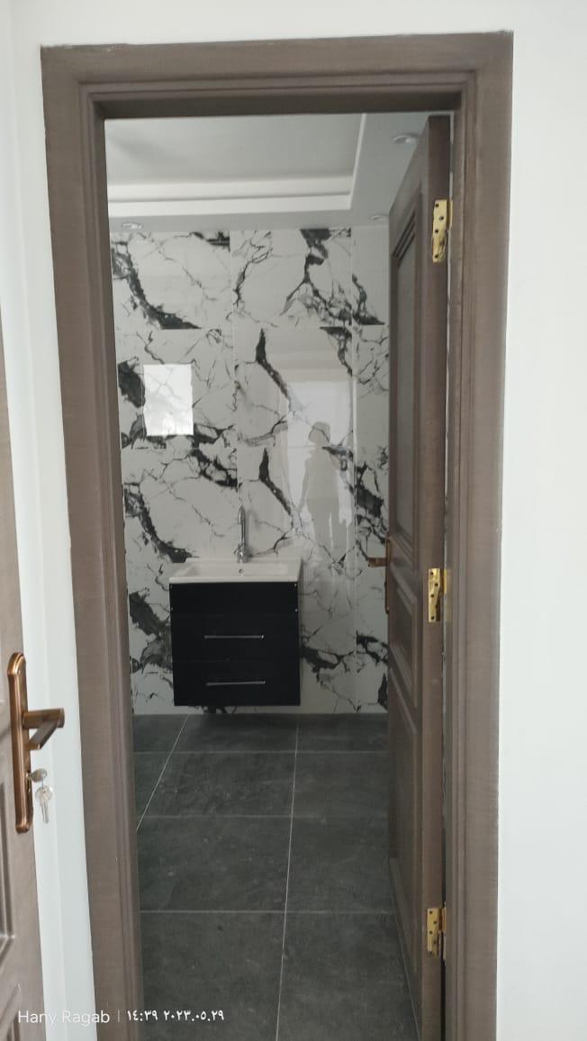 Apartment for rent in Galleria moon valley
