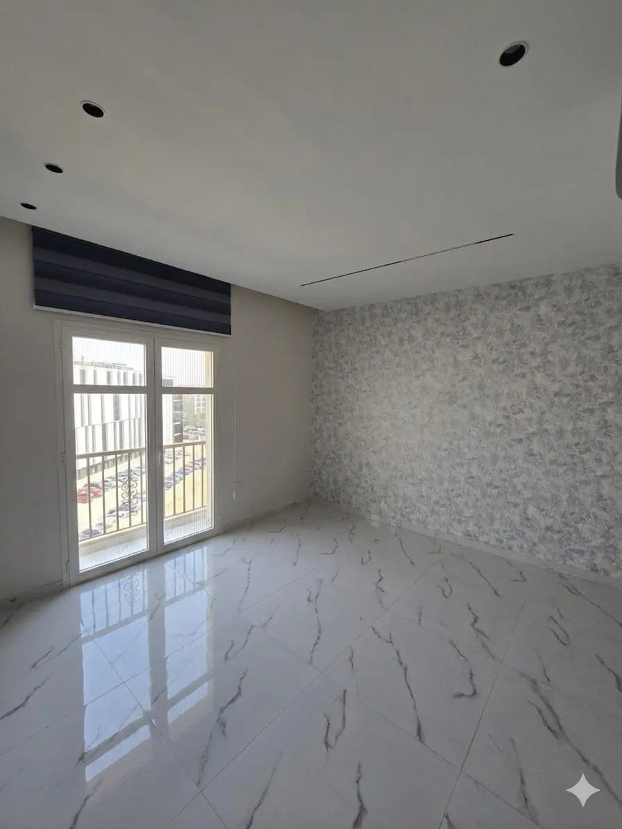 Luxury Apartment 2BR For Rent in Hyde Park
