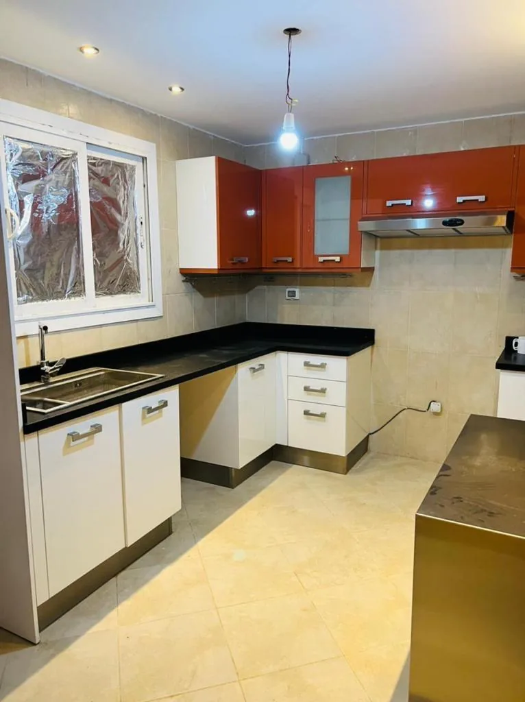 Semi furnished Apartment for rent 208m N Hyde Park