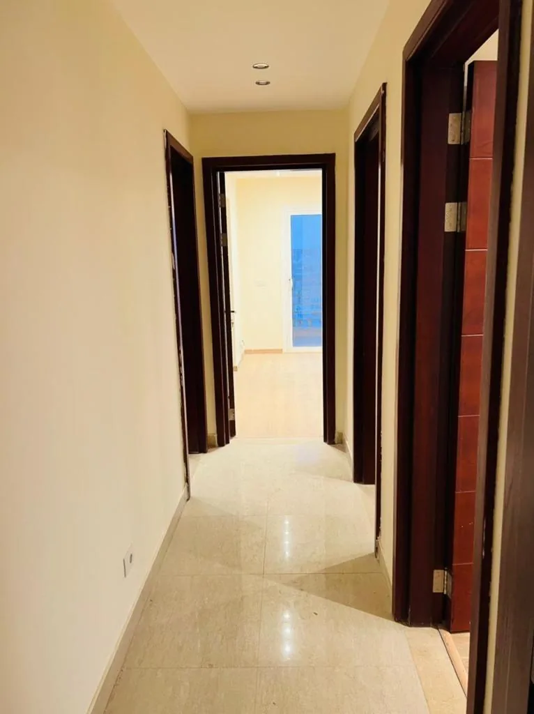 Semi furnished Apartment for rent 208m N Hyde Park