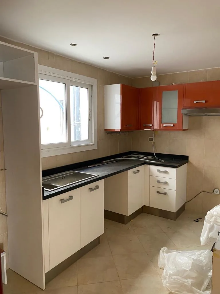 Semi furnished Apartment for rent 208m N Hyde Park