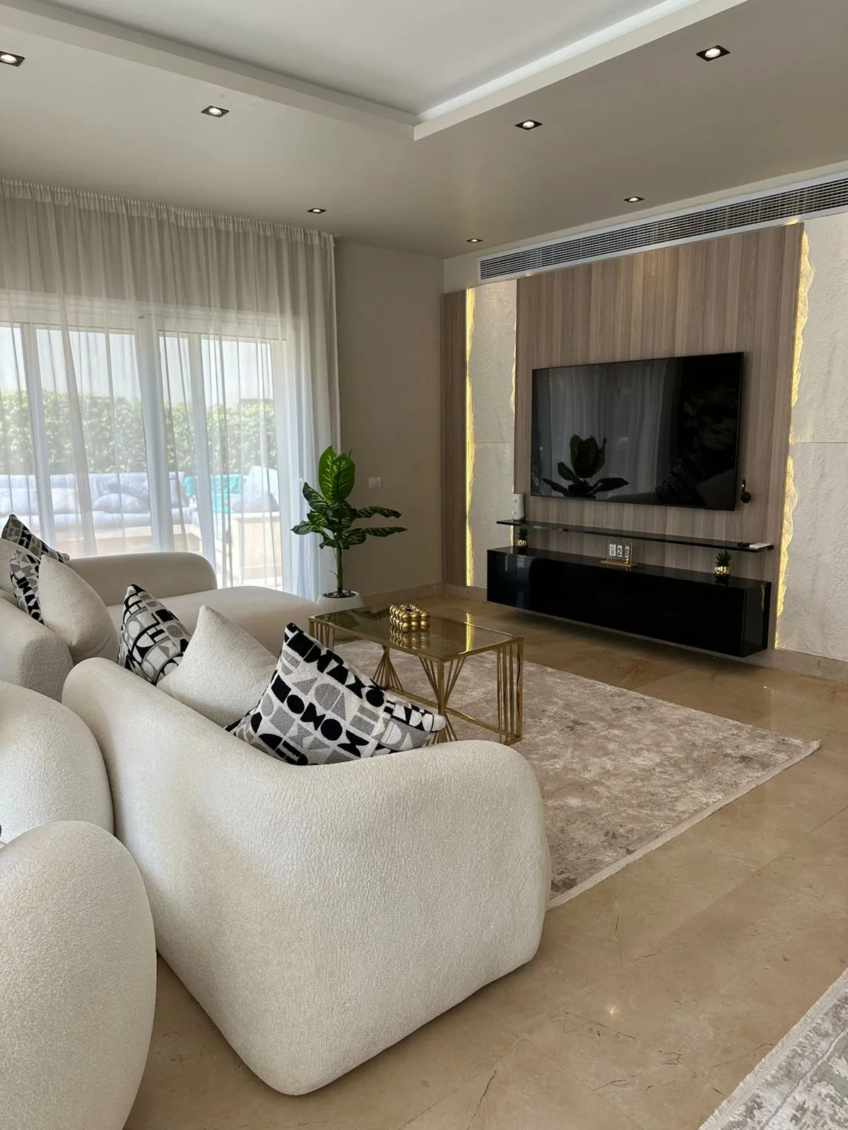 Twin villa for rent Hyde Park All villa first use