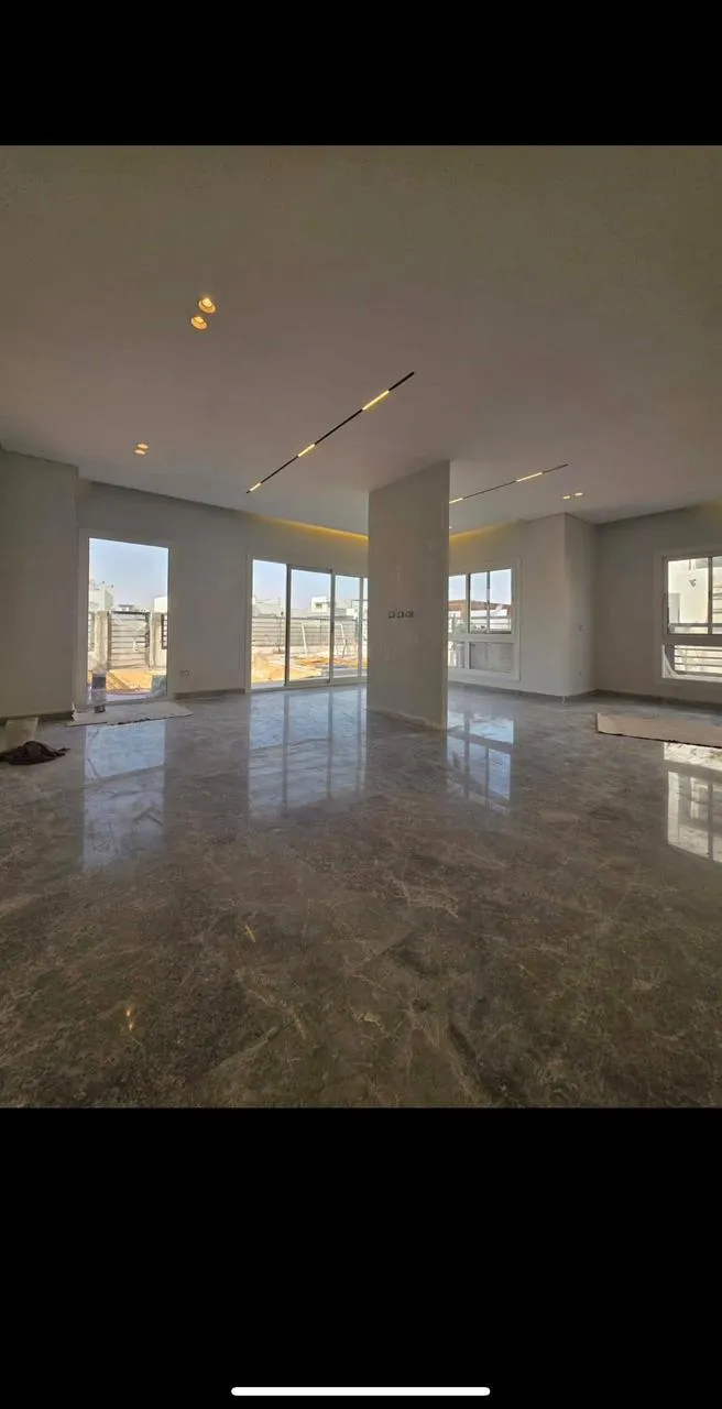Twin House for Rent in New Cairo, 4 Bedrooms, 279 sqm